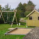 Magevej Iv *